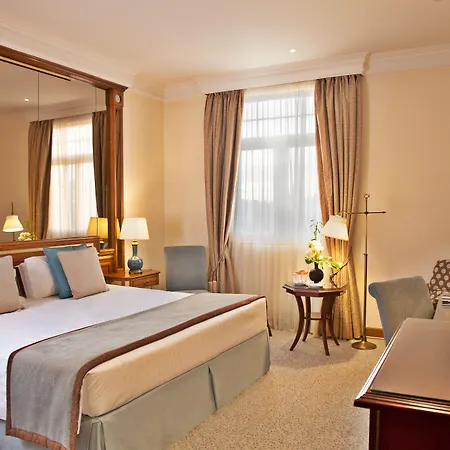 Palacio Estoril Hotel, Golf & Wellness מלון 5*