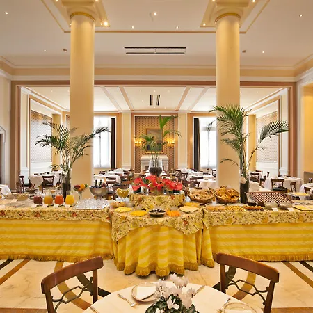 Palacio Estoril Hotel, Golf & Wellness קסקאיס