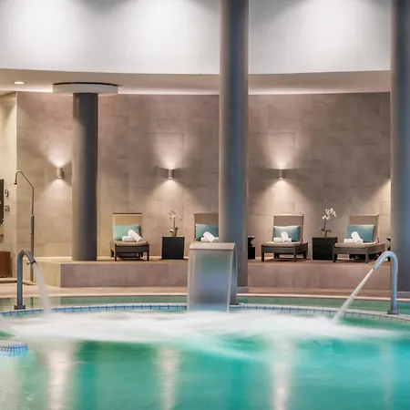 מלון Palacio Estoril Hotel, Golf & Wellness