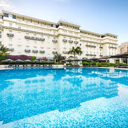 Palacio Estoril Hotel, Golf & Wellness מלון 5*