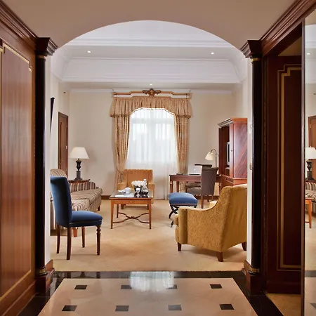 酒店 Palacio Hotel, Golf & Wellness 埃斯托利尔
